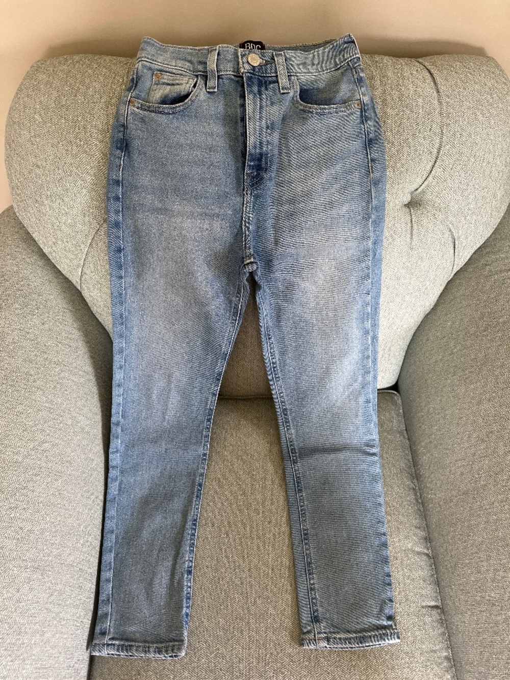 BDG Girlfriend High Ride Cropped Jeans